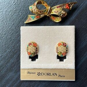 Pin & clip-on earrings set